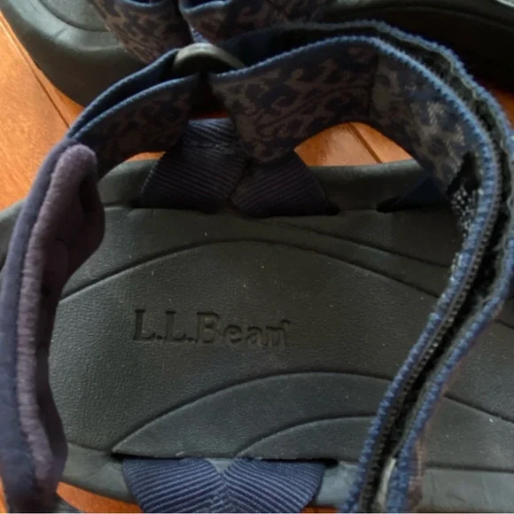 L.L Bean Sandals - Picture 4 of 6